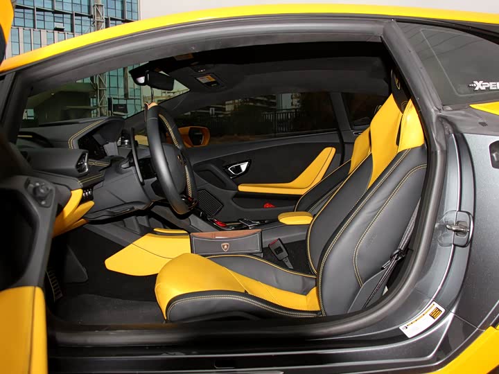 Фото 5 - Lamborghini Huracán