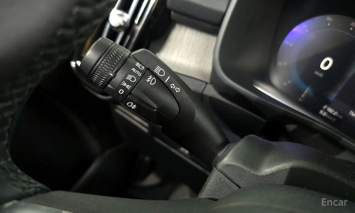 Фото 17 - Volvo XC40