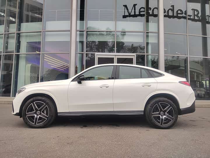 Фото 2 - Mercedes-Benz GLC-Class Coupe