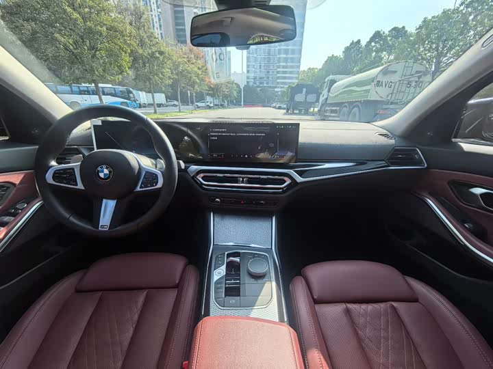 Фото 4 - BMW 3 Series