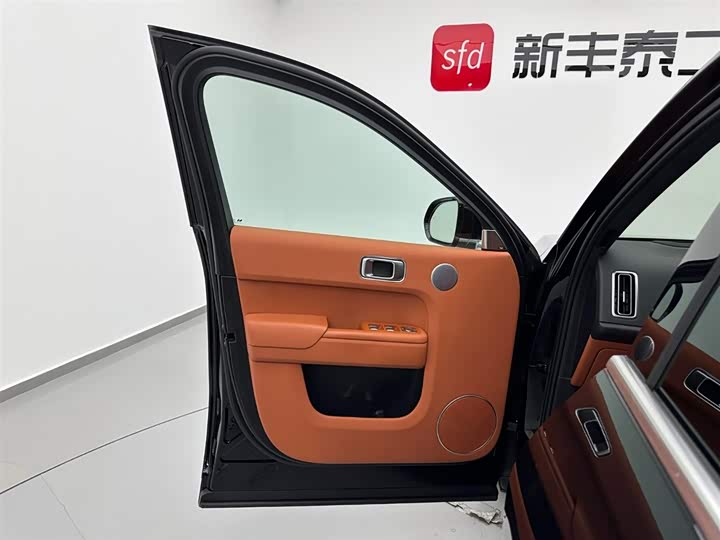 Фото 8 - LiXiang L9