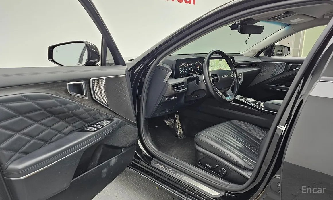 Фото 10 - Kia K8