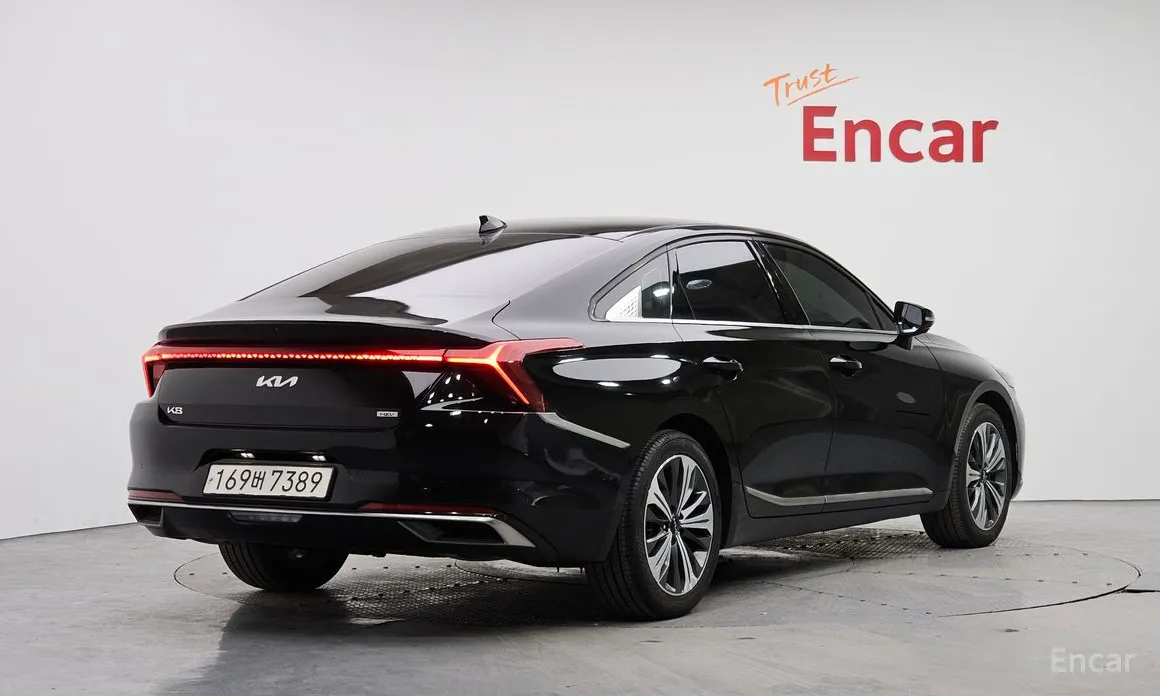 Фото 2 - Kia K8