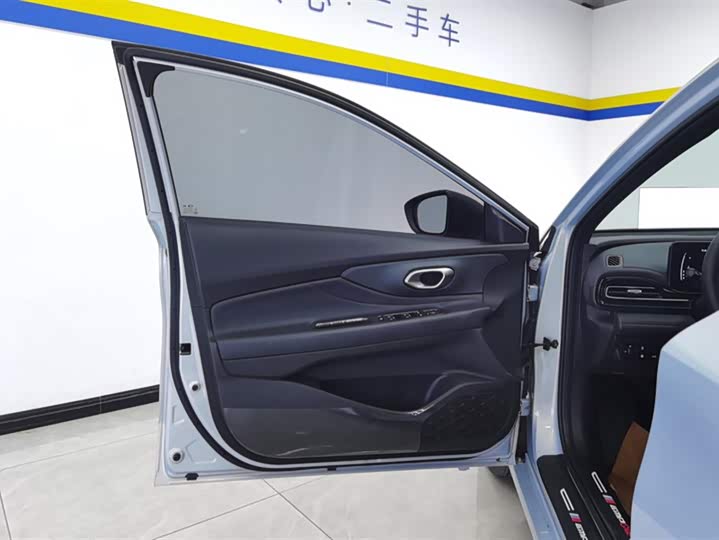 Фото 7 - GAC Trumpchi Empow R