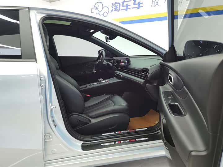 Фото 8 - GAC Trumpchi Empow R