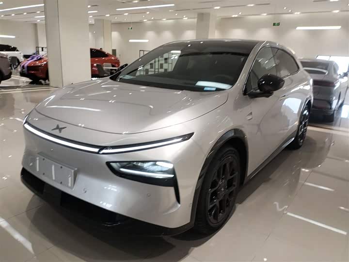 Фото 2 - XPeng G7