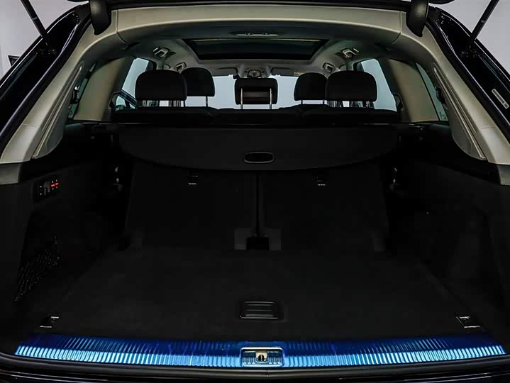 Фото 7 - Audi Q7