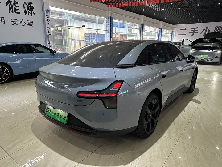 Фото 8 - XPeng Mona M03