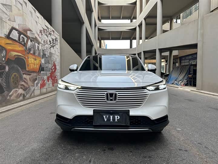 Фото 3 - Honda Vezel