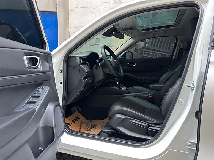 Фото 6 - Honda Vezel