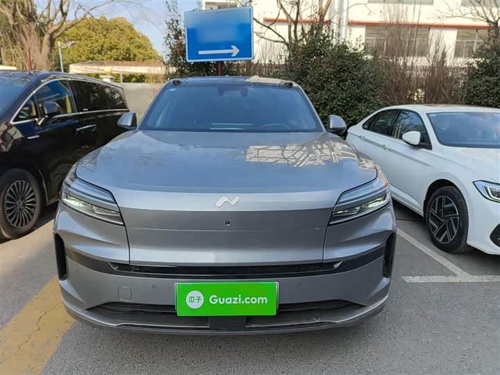 Фото 3 - Nio Onvo L90