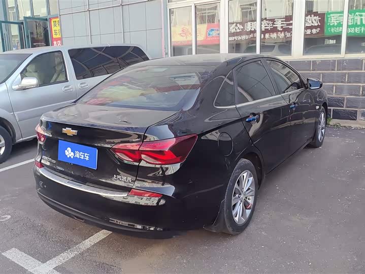 Фото 3 - Chevrolet Monza