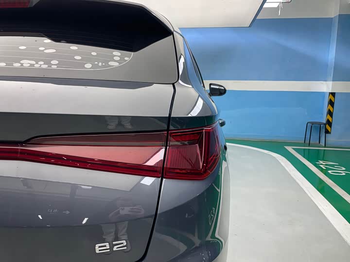 Фото 9 - BYD E2