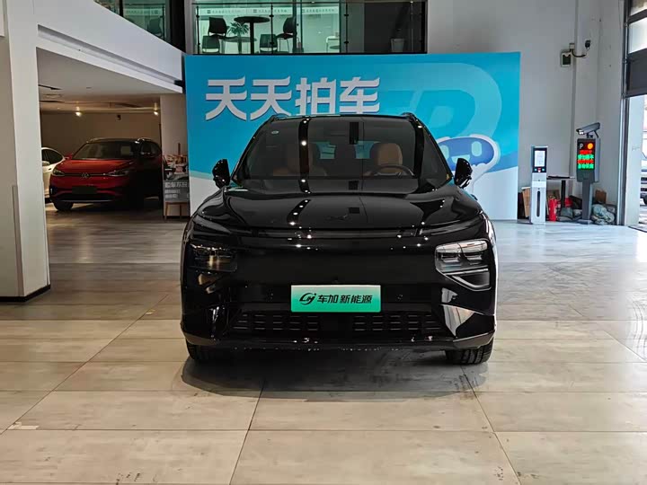 Фото 2 - XPeng G9