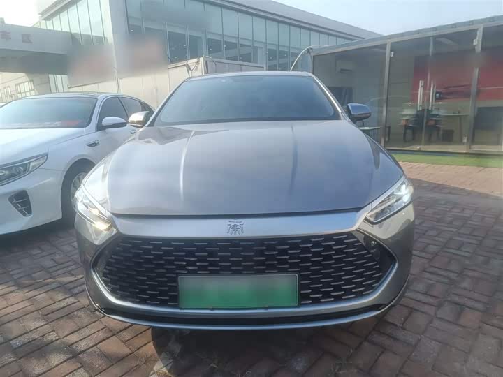 Фото 3 - BYD Qin Plus