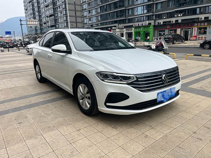 Фото 2 - Volkswagen Lavida