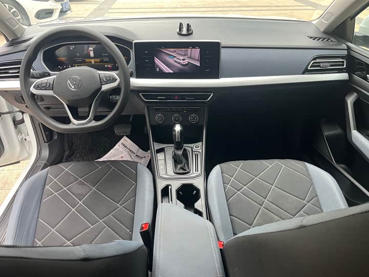 Фото 7 - Volkswagen Lavida