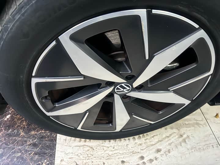 Фото 3 - Volkswagen ID.4 Crozz