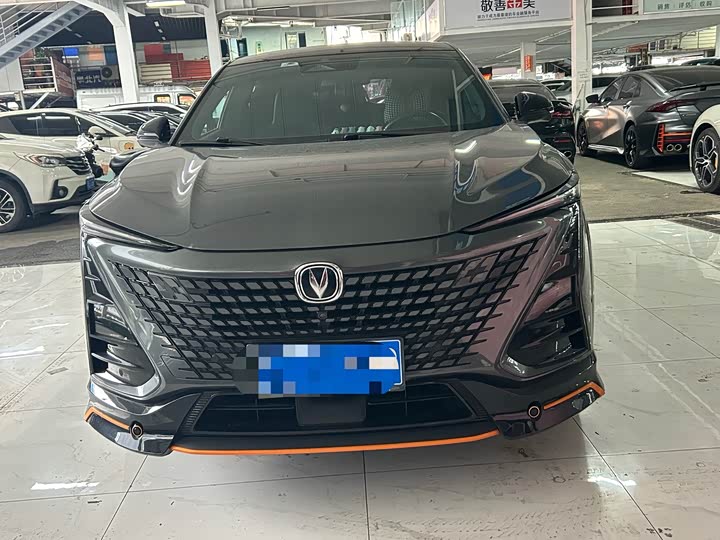 Фото 2 - Changan UNI-T