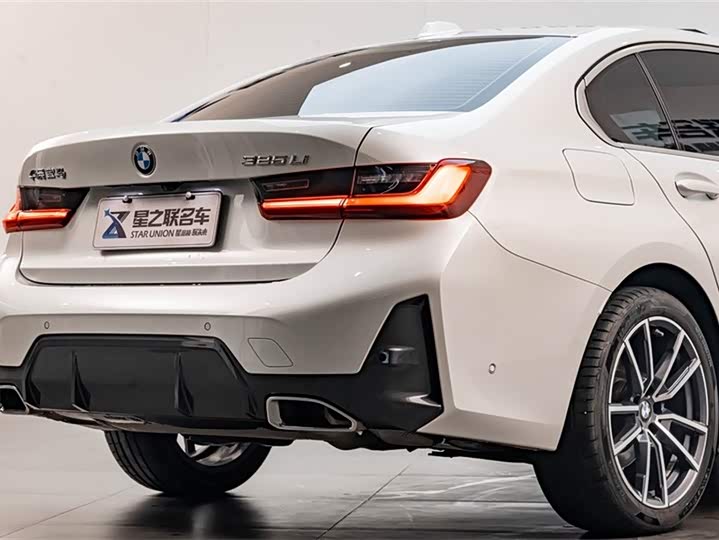 Фото 8 - BMW 3 Series