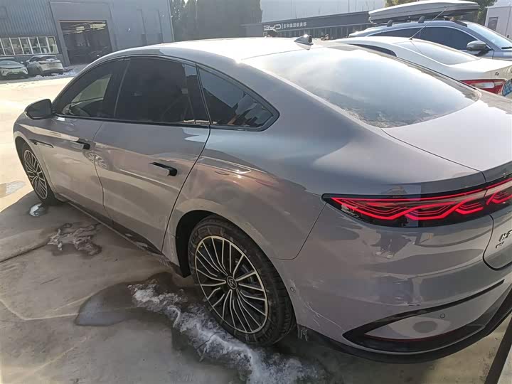 Фото 5 - BYD Han