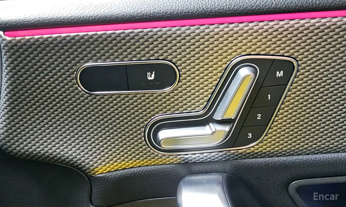 Фото 19 - Mercedes-Benz A-Class