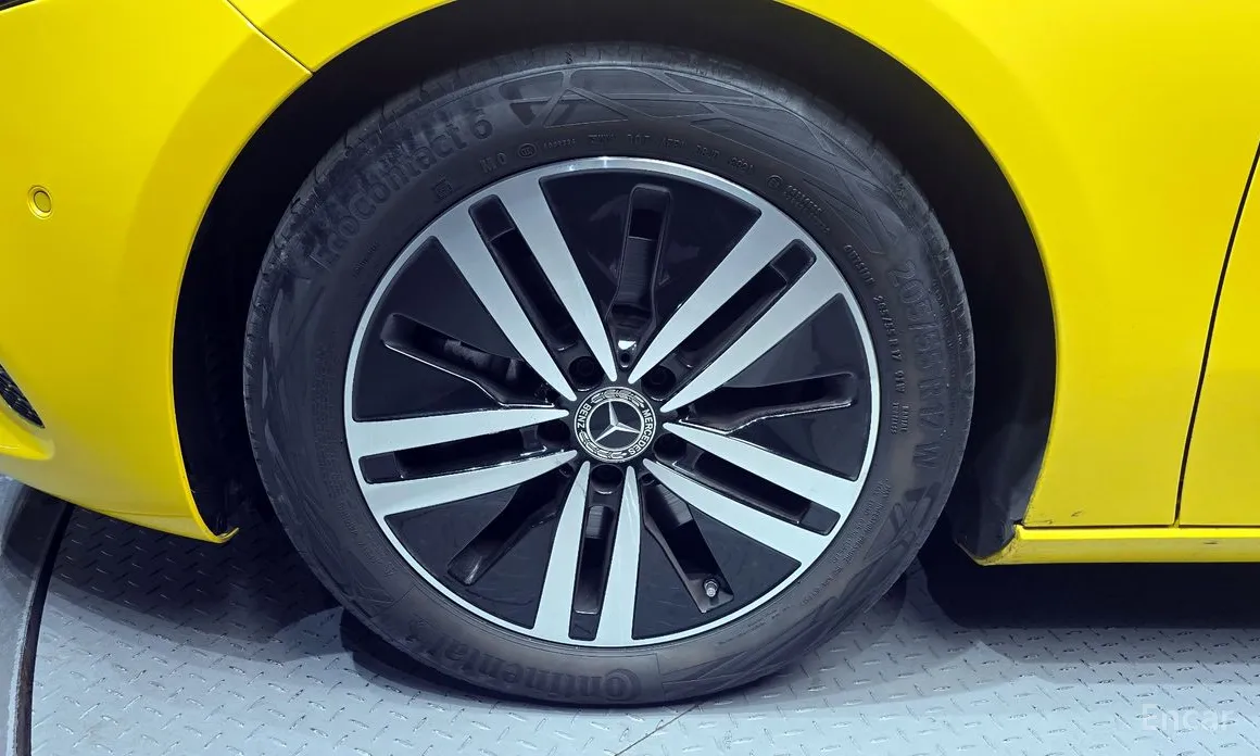 Фото 5 - Mercedes-Benz A-Class