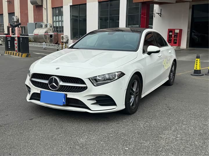 Фото 1 - Mercedes-Benz A-Class