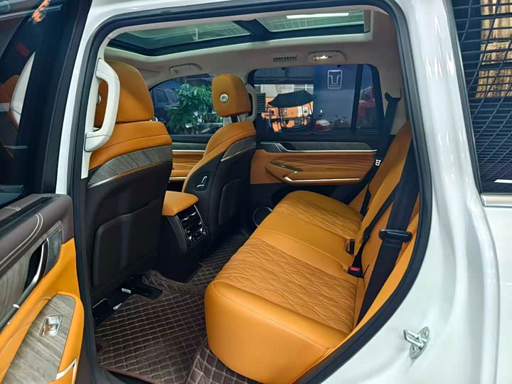 Фото 4 - Tank 500