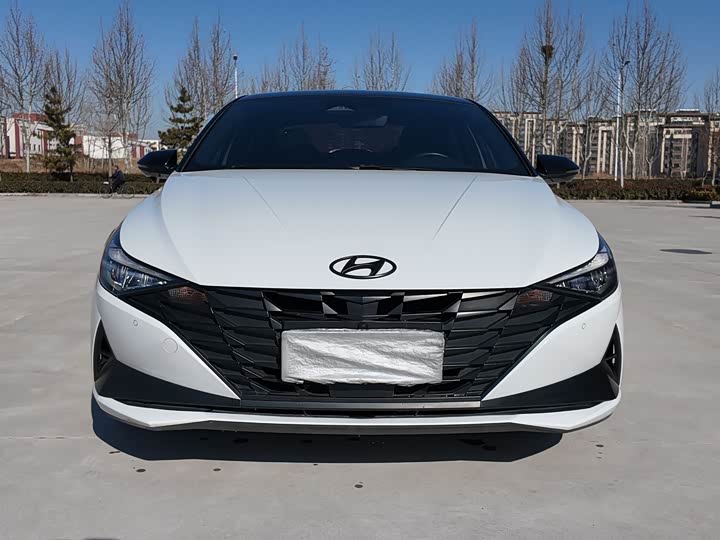 Фото 2 - Hyundai Elantra N line
