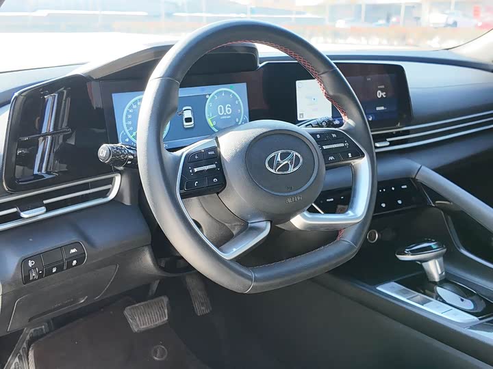 Фото 7 - Hyundai Elantra N line