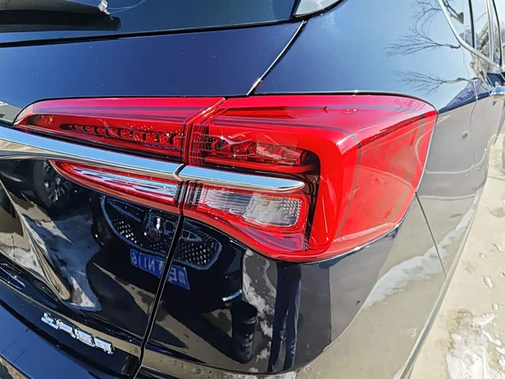 Фото 8 - Buick Envision Plus