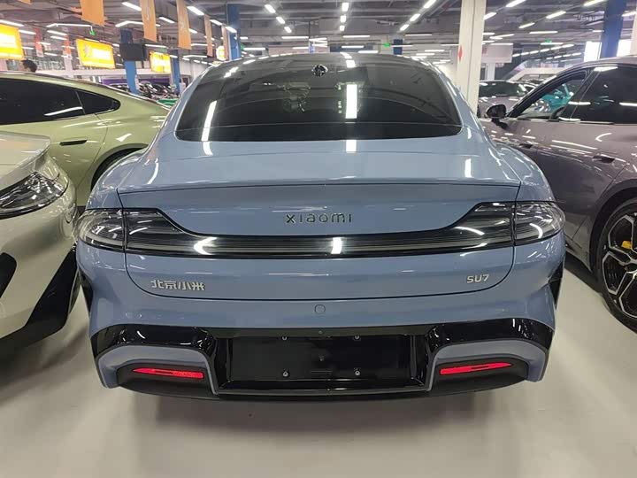 Фото 6 - Xiaomi SU7