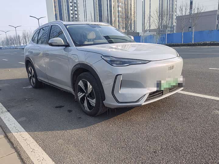 Фото 3 - Geely Galaxy E5