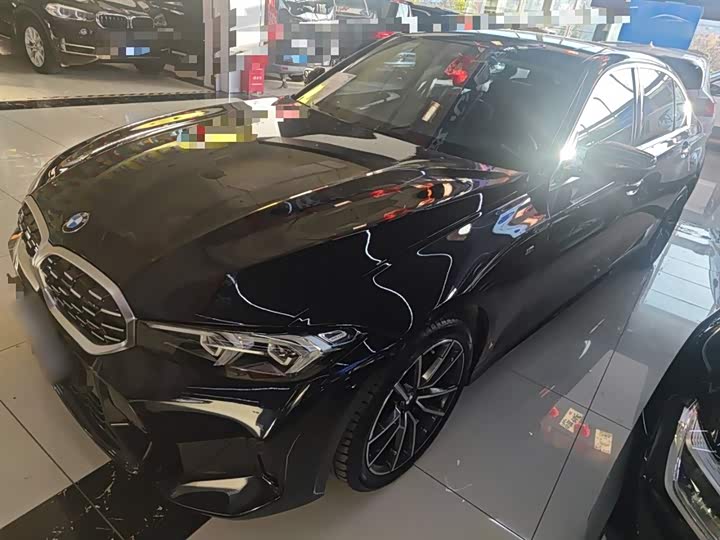 Фото 2 - BMW 3 Series