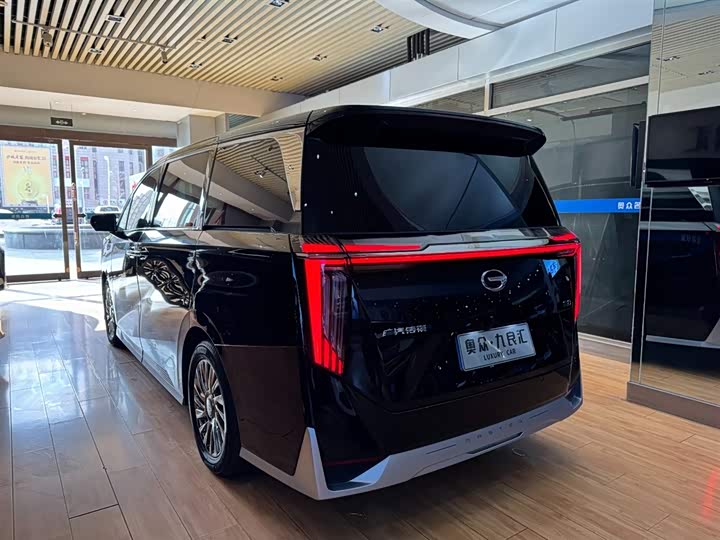 Фото 6 - GAC Trumpchi M8