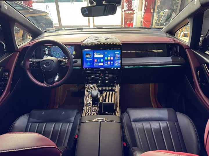 Фото 7 - GAC Trumpchi M8