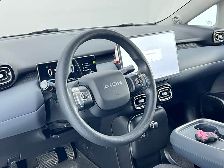 Фото 7 - GAC Aion UT