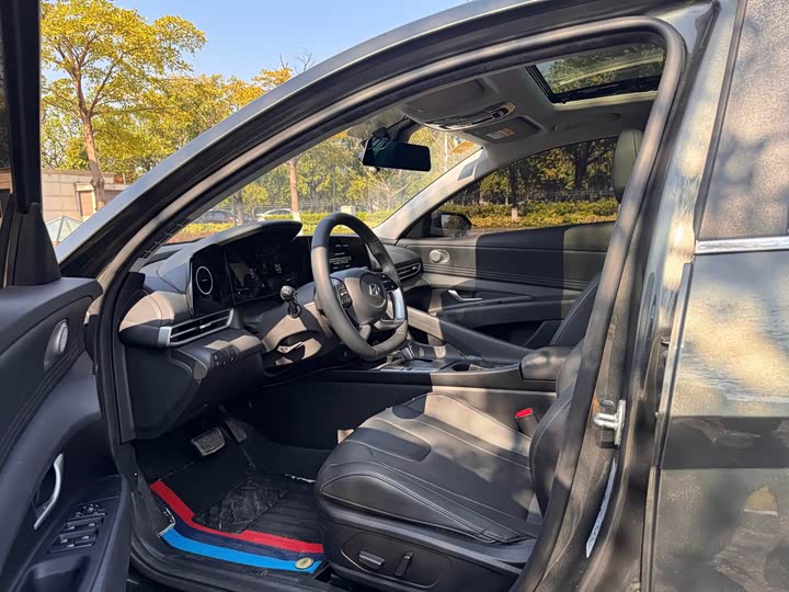 Фото 7 - Hyundai Elantra N line