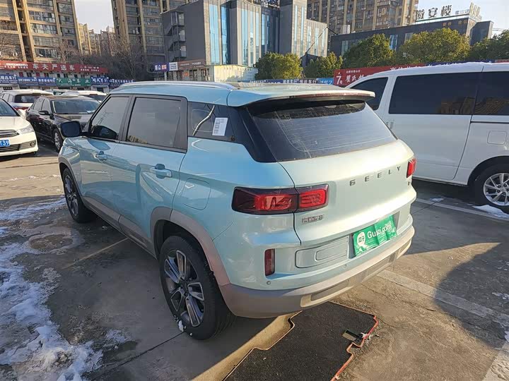 Фото 5 - Geely Icon