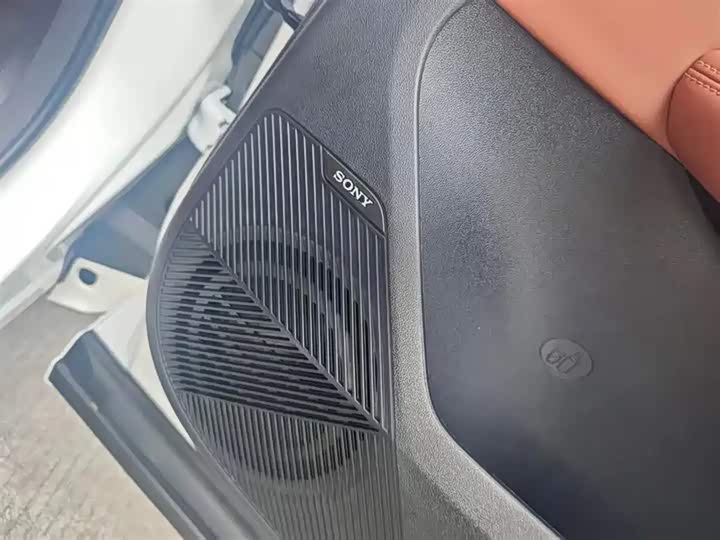 Фото 4 - Changan UNI-Z