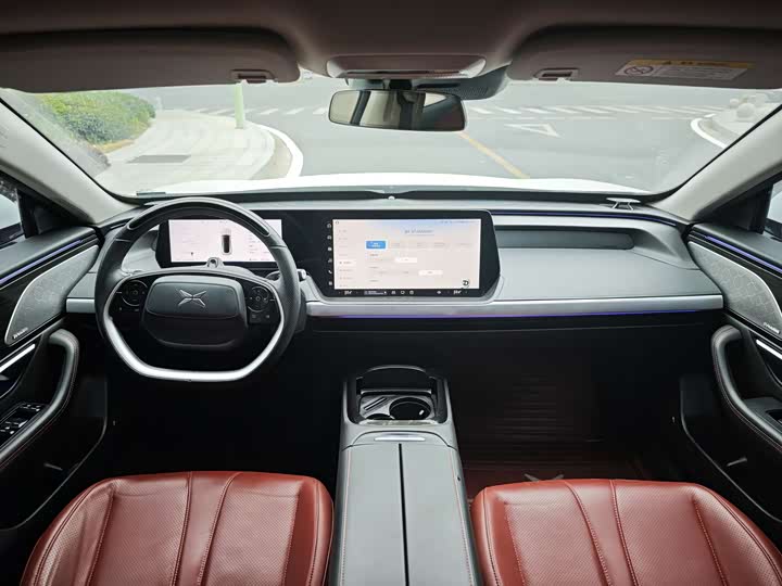 Фото 7 - XPeng P7