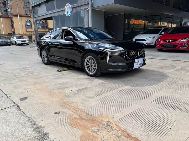 Фото 2 - Bestune B70