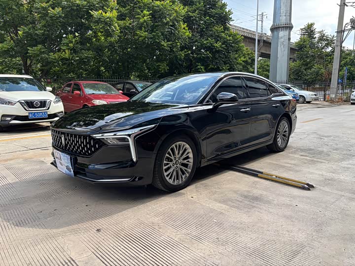 Фото 3 - Bestune B70