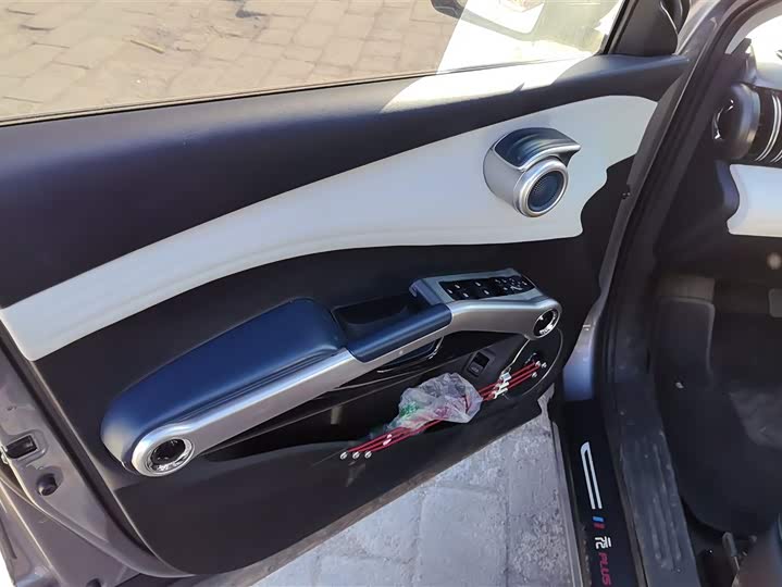 Фото 7 - BYD Yuan Plus