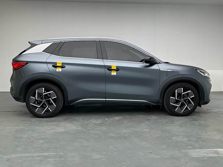 Фото 8 - BYD Yuan Plus