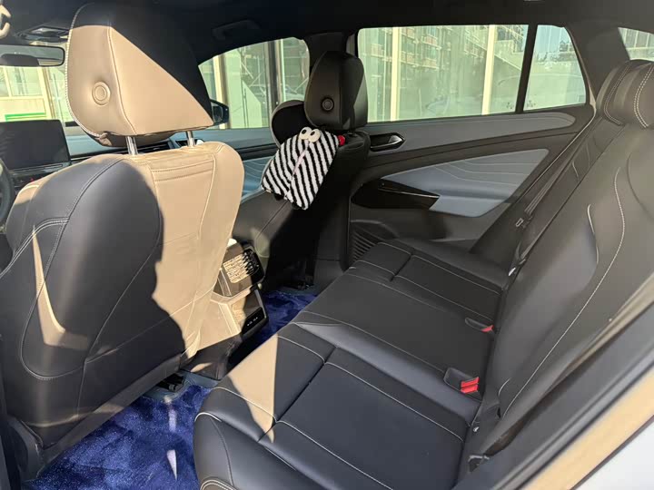 Фото 5 - Volkswagen ID.4 X