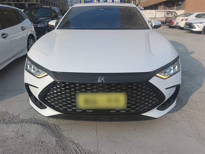 Фото 3 - BYD Han