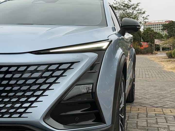 Фото 8 - Changan UNI-T