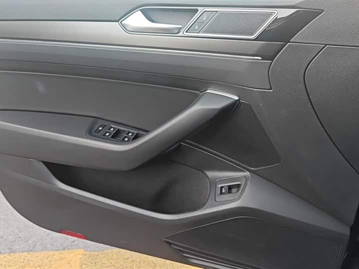 Фото 7 - Volkswagen Magotan